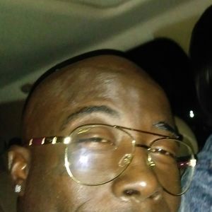 Meet your Posher, Kenneth